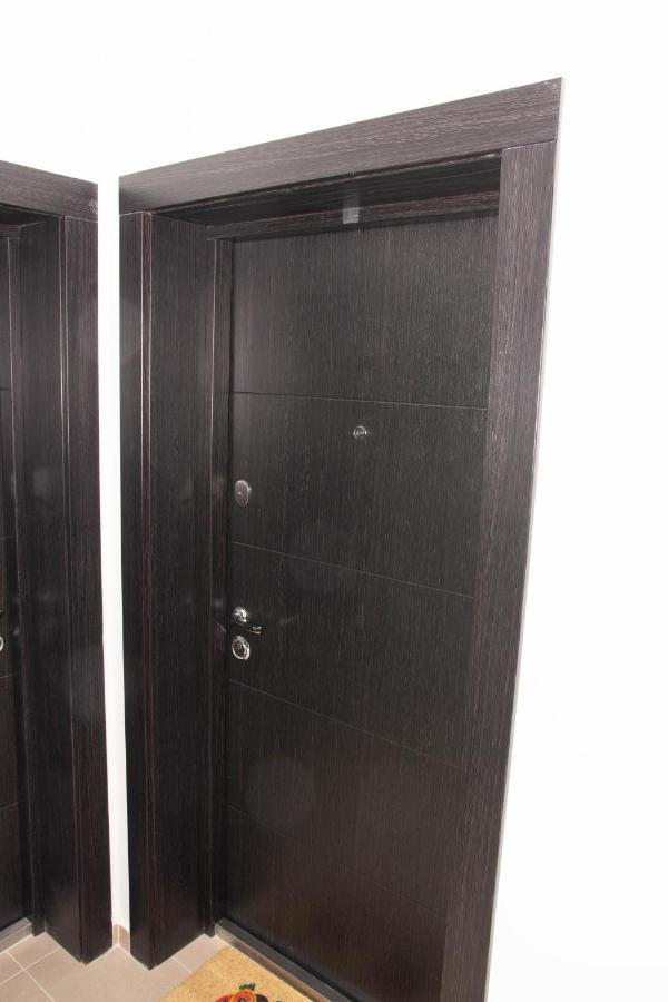 Laura Apartment Νόβι Σαντ Εξωτερικό φωτογραφία
