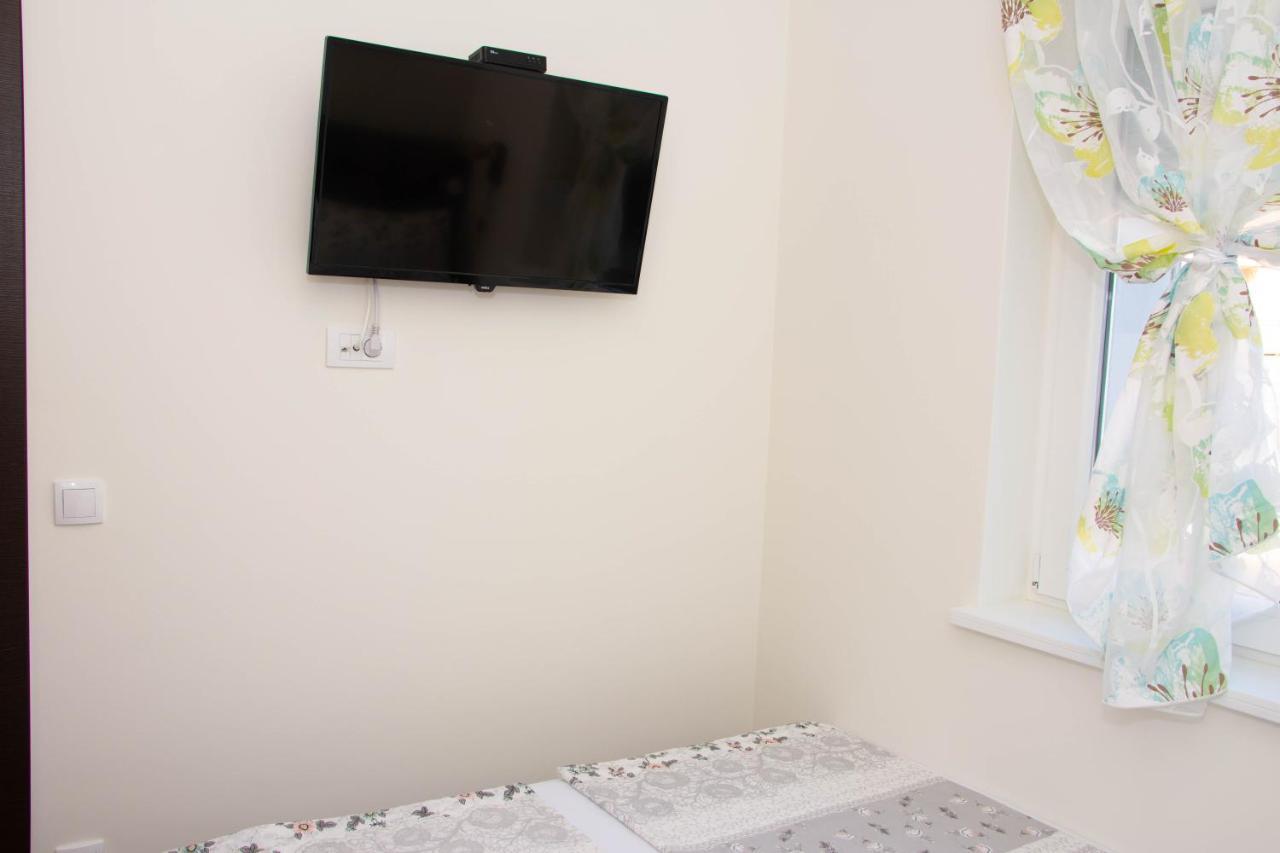Laura Apartment Νόβι Σαντ Εξωτερικό φωτογραφία