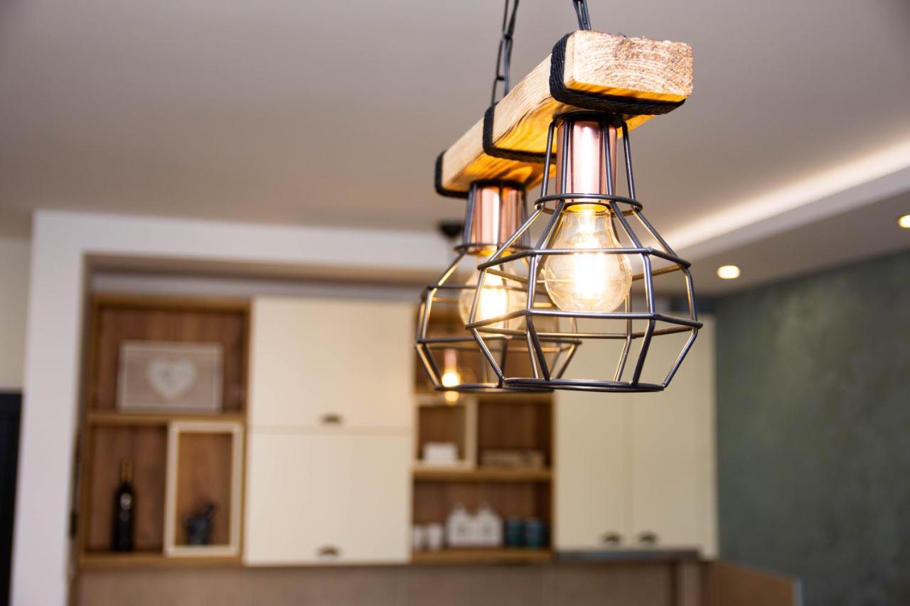 Laura Apartment Νόβι Σαντ Εξωτερικό φωτογραφία