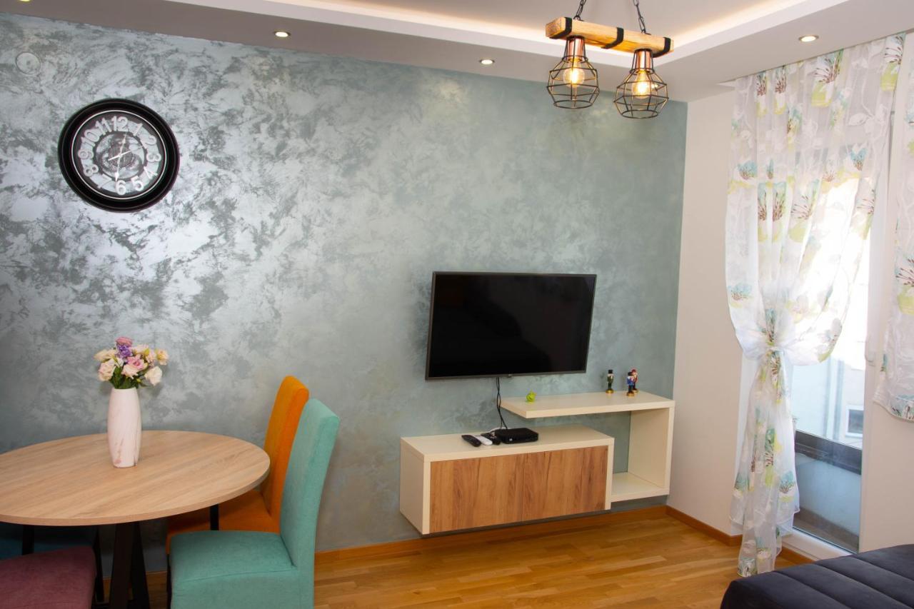 Laura Apartment Νόβι Σαντ Εξωτερικό φωτογραφία